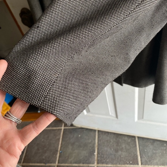 Maggie Barnes Blazer - Picture 6 of 6